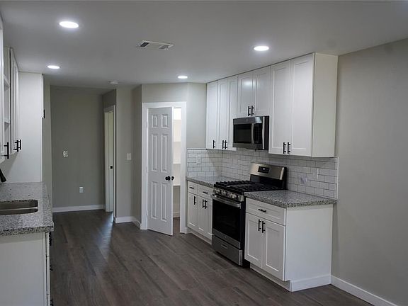 3rd image of 7317 Briefway St #A