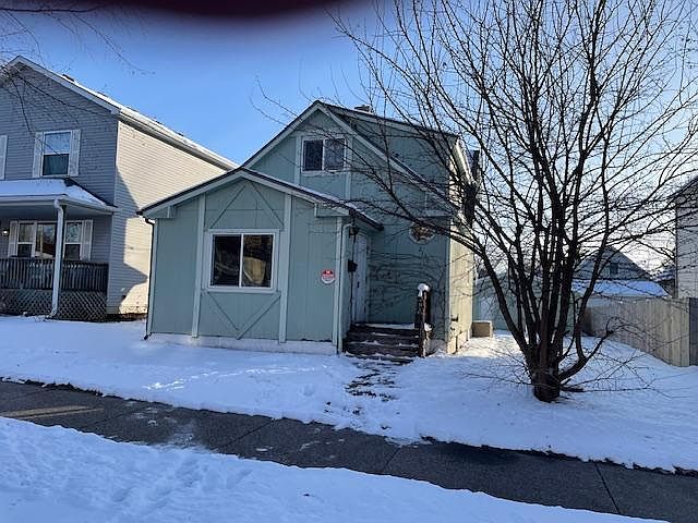 1st image of 2130 Queen Ave N