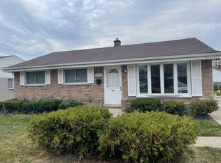 15288 Rudland St, Roseville, MI 48066