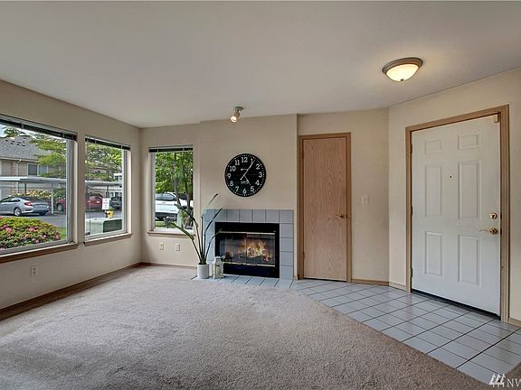 3rd image of 9210 Market Pl Unit C101