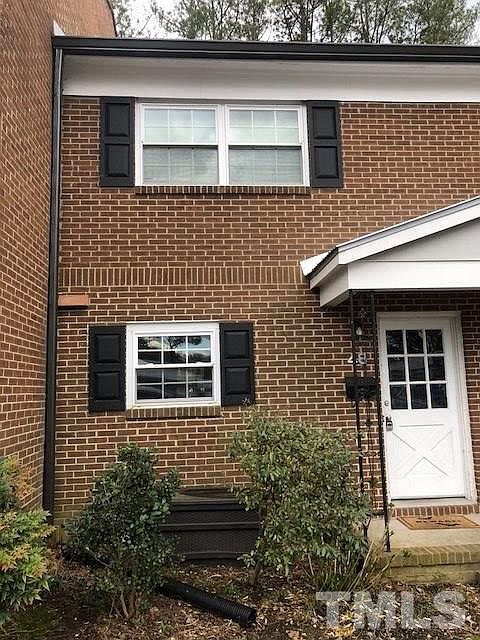 2nd image of 400 Davie Rd APT 48