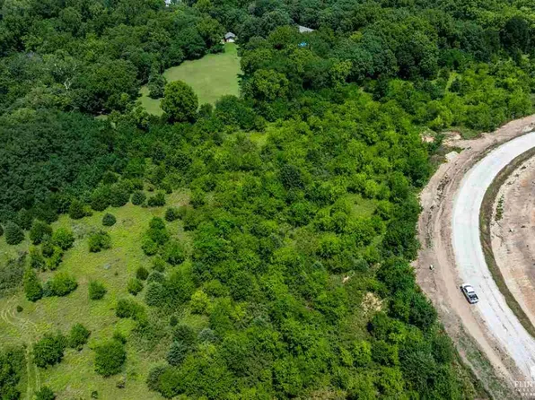0 Countryside Ln Lot 10, Saint George, KS 66535