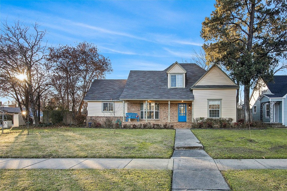 401 Brown St, Waxahachie, TX 75165 Zillow