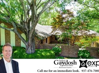 1655 Kingsway Dr, Xenia, OH 45385