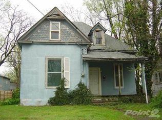 2012 N Howard Ave, Springfield, MO 65803