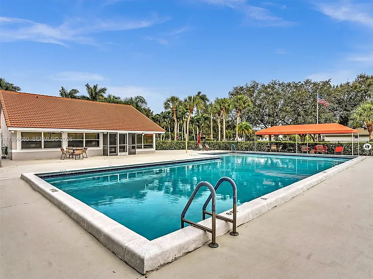 15212 W Tranquility Lake Dr #15212 — Photo 46
