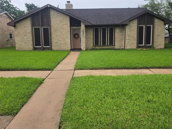 9802 Sagepike Dr, Houston, TX 77089