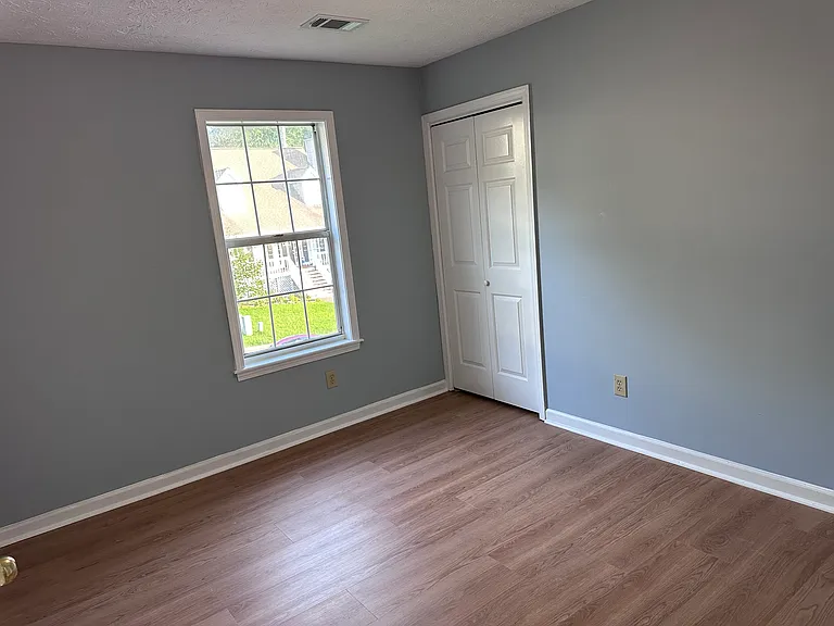 545 River Overlook Dr — Photo 21