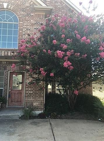 1st image of 20812 Bellerive Dr