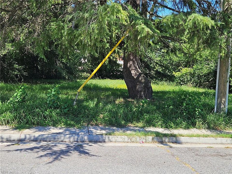 1st image of 1120 Wilcox Ave