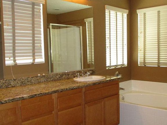 5th image of 23595 Coast Live Oak Ln