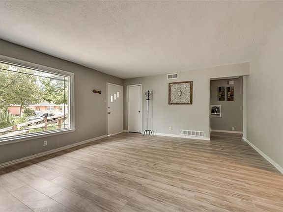5th image of 1600 Andrew St