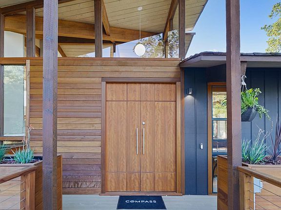3rd image of 21476 Sarahills Ct