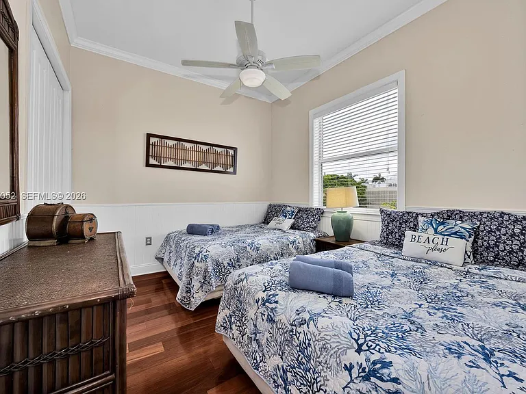 1074 NE Little River Dr — Photo 18