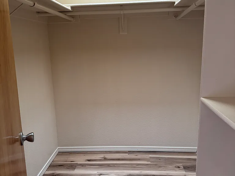 2801 Nakomis Dr NE — Photo 14
