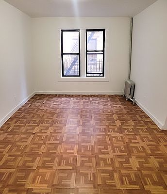 3rd image of 2721 Morris Ave APT 3D