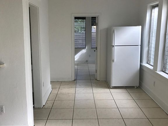 2nd image of 227 NW 13th Ave