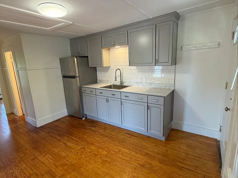 91 Sullivan St #3 — Photo 3
