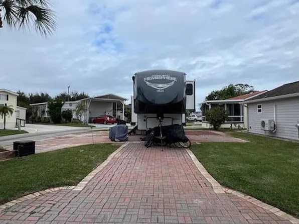 3004 Centaur Ln #32, Titusville, FL 32796