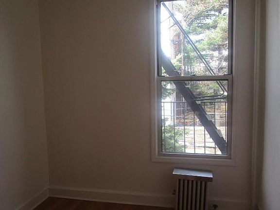 5th image of 65 Norman Ave APT 2