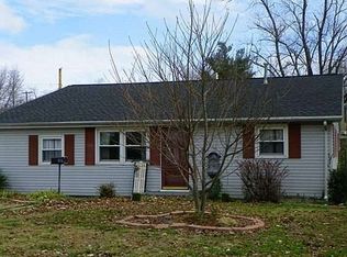 816 S 2nd St, Boonville, IN 47601