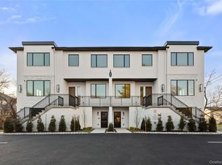 1 Dykstras Way W #201, Monsey, NY