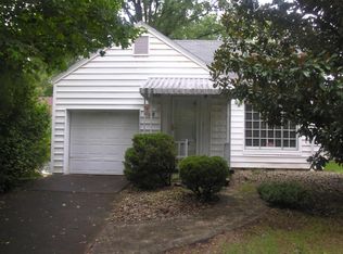 1662 Glenway Ln, Huntington, WV 25701