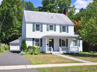 100 Hillcrest Rd, Windsor, CT 06095