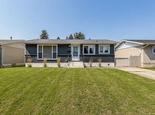 2332 E 20th Ave SE, Medicine Hat, AB T1A 3Y1