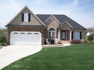 8313 Richardsonwood Rd, Browns Summit, NC 27214