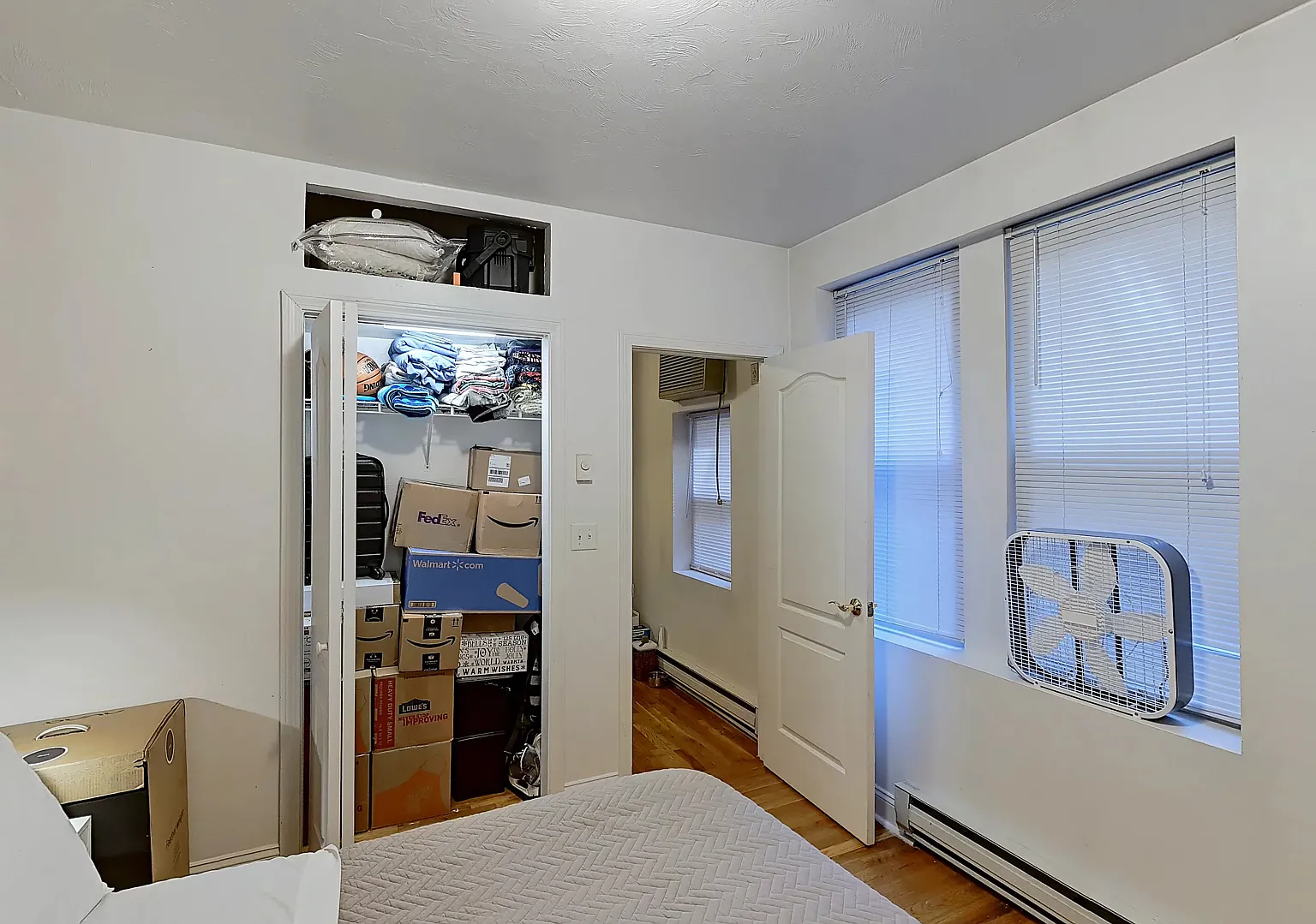 2 bed, 750 sqft, $3,795 — Photo 4