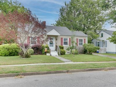 516 Gladstone Rd, Norfolk, VA, 23505