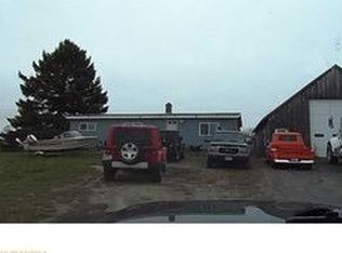 2215 Riverside Dr, Vassalboro, ME 04989