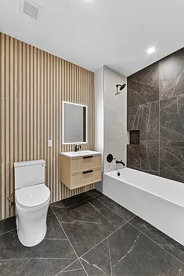 Bathroom, photo 1