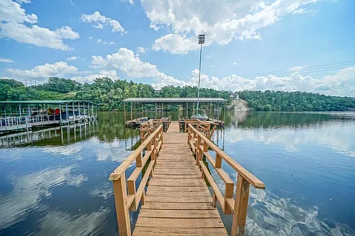 1807 Lakeshore Dr #C Photo 1 1807 Lakeshore Dr #C Photo 1