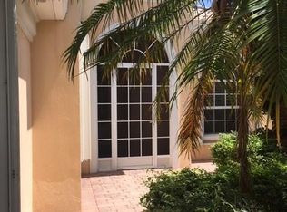 5239 Hawkesbury Way, Naples, FL 34119
