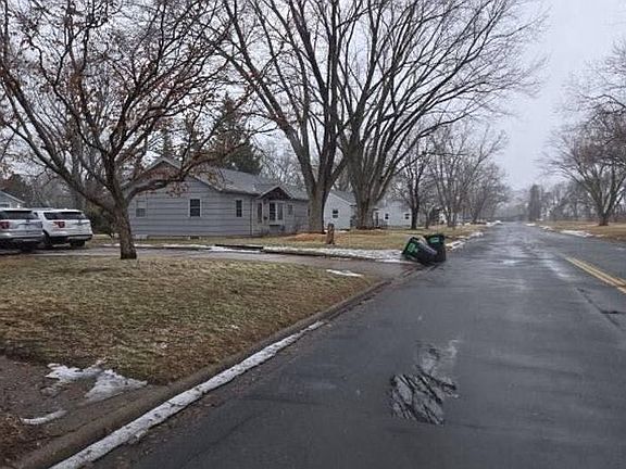 4th image of 8425 Girard Ave S