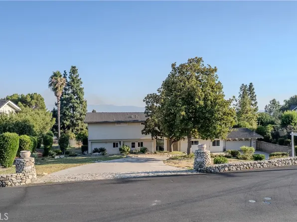 2440 San Antonio Cres E, Upland, CA 91784