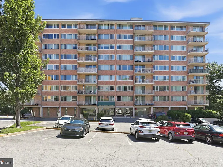 4520 King St #804 — Photo 24