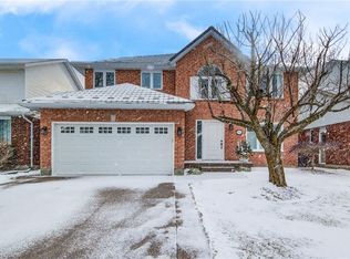 367 Meadowvale Pl, Waterloo, ON N2K3P8