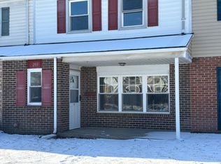 203 Washington Ct #203, Quakertown, PA 18951