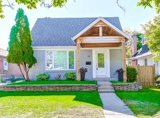 93 Gair Dr, Toronto, ON M8W 4P9