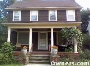 3790 Parkdale Rd, Cleveland Heights, OH 44121