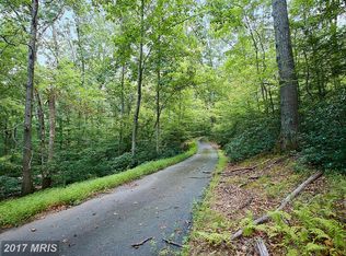 10700 Sycamore Springs Ln, Great Falls, VA 22066