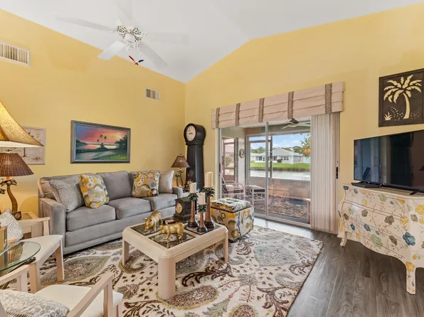 367 Paurotis Lane, Fort Pierce, FL 34982