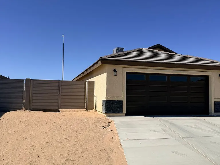 3991 E San Gabriel St — Photo 18