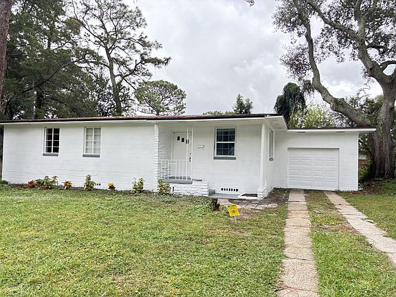 2nd image of 5720 Cedar Park Ln #1