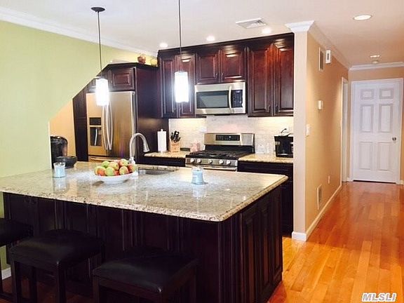 4th image of 23966 Oak Park Dr #A