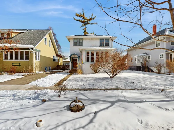 812 Wisconsin Ave, Oak Park, IL 60304