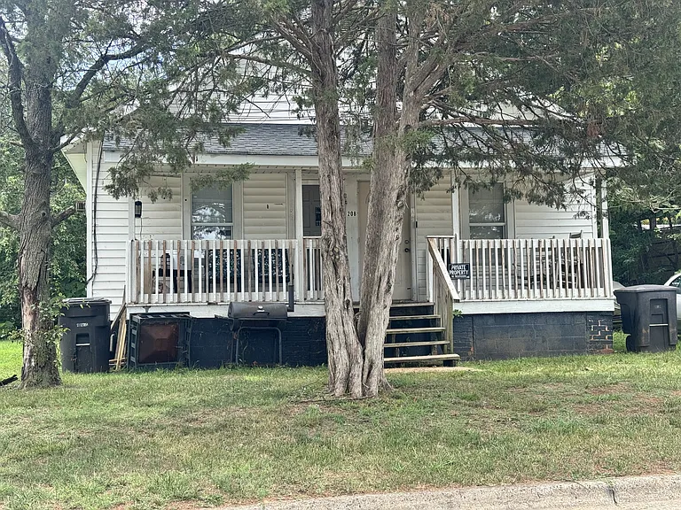 208 Wilson St #1 — Photo 9